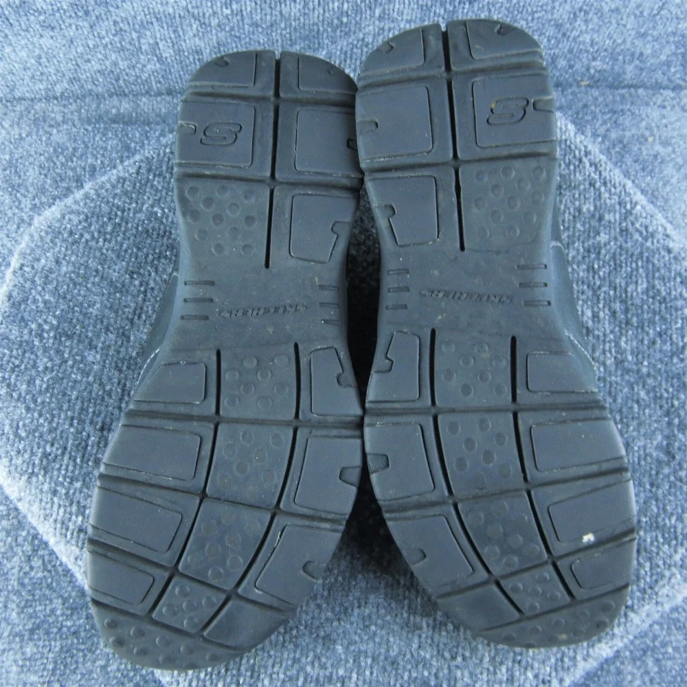 Skechers  Men Loafer Shoes Size 10 Medium Black Leather Slip‎ On